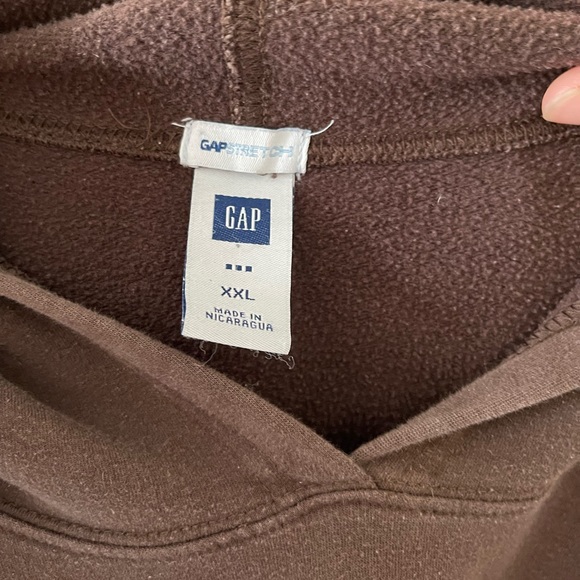 Brown signature GAP hoodie size youth XXL - Picture 4 of 4